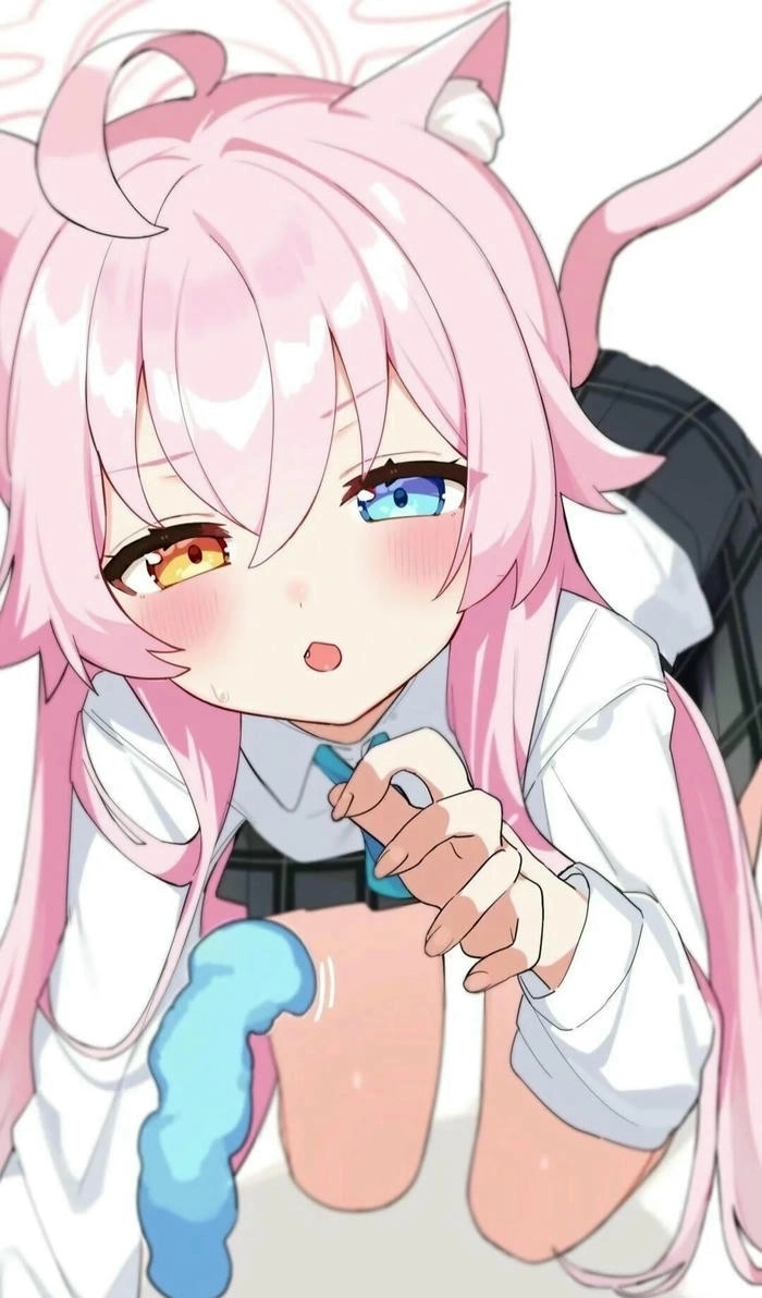 Hoshino trong ảnh dễ thương