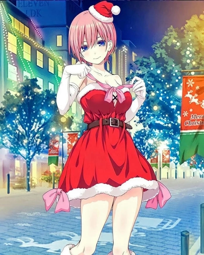 Hình Ichika Nakano nhìn đáng yêu