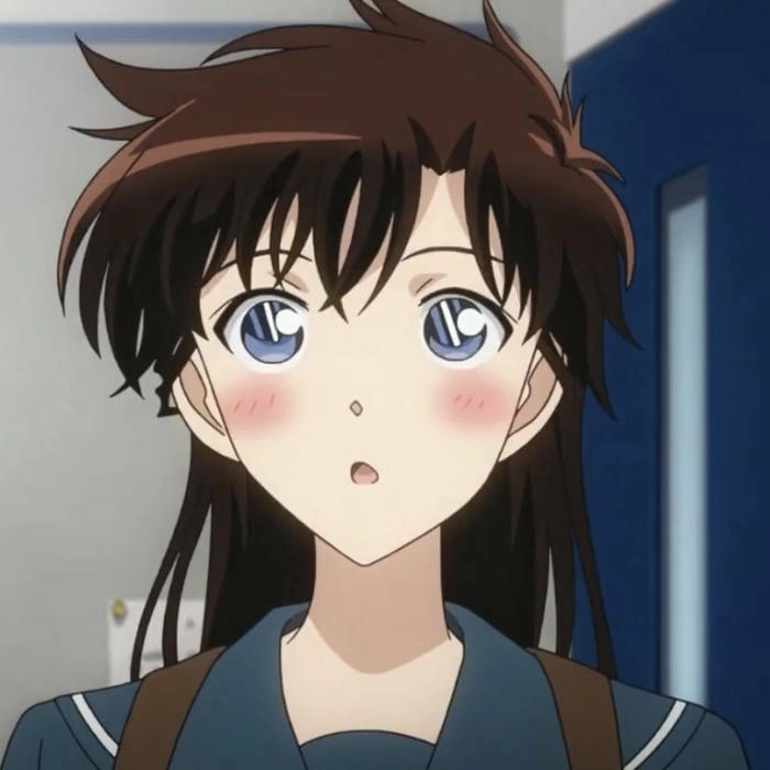 Mori Ran nhìn rất xinh