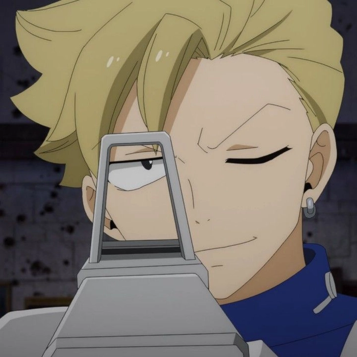 Ảnh Weisz Steiner ngắm súng