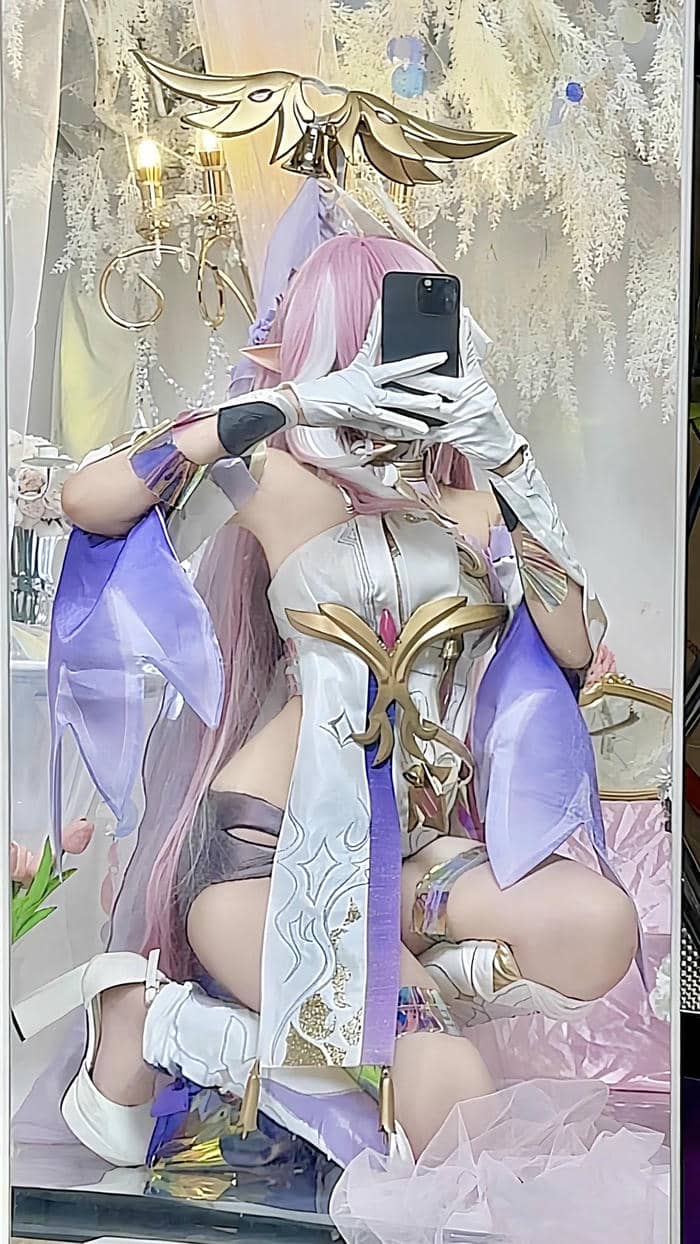 Nguyễn Thị Hà Vi ảnh chụp cosplay studio