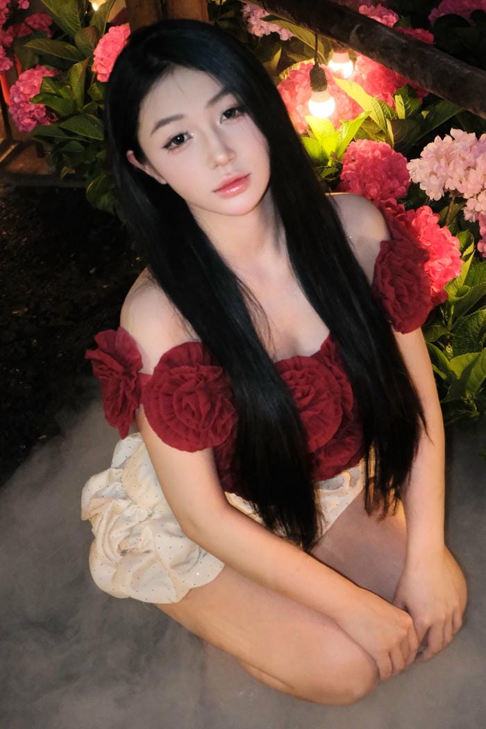 Trần Hà Linh nữ tính