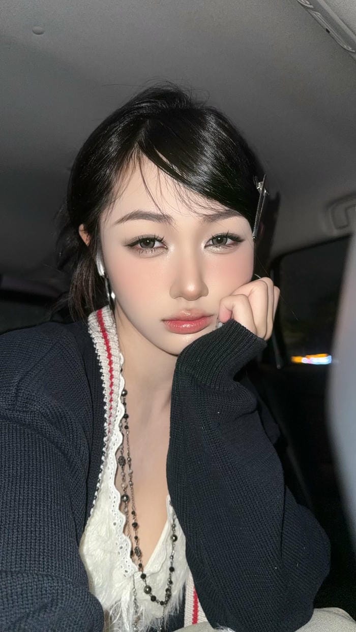 ảnh TikTok Trần Hà Linh