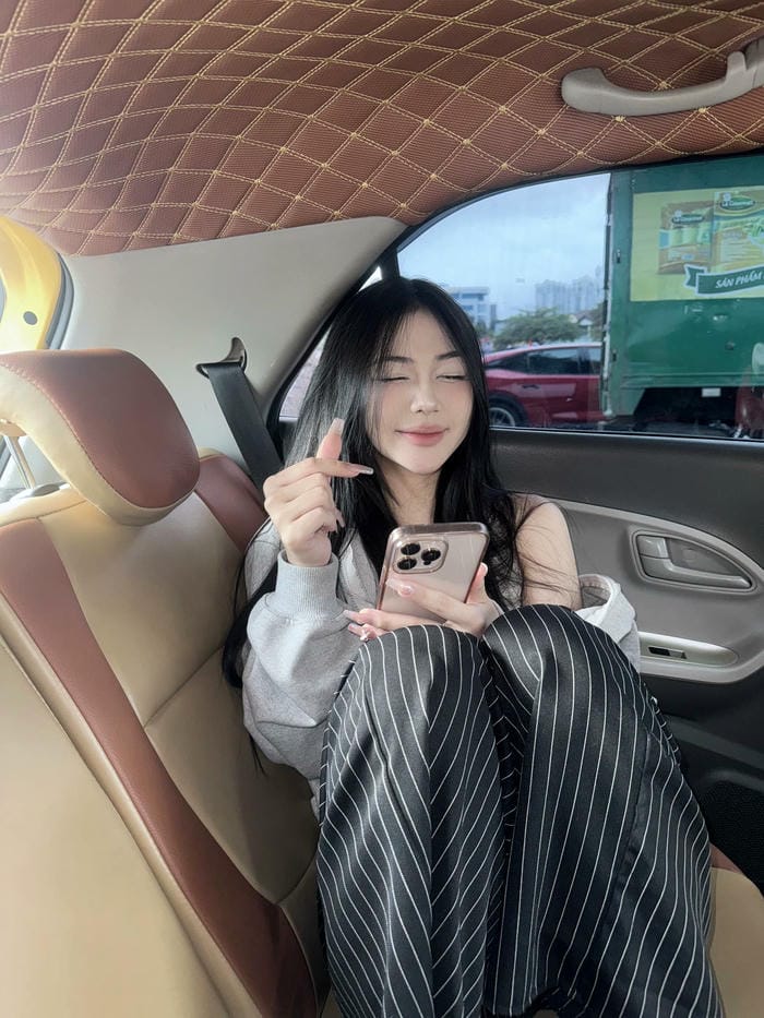 ảnh Trần Hà Linh