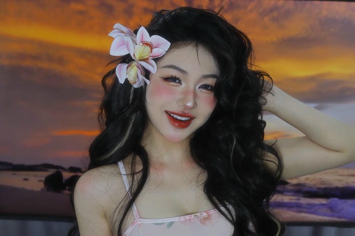 ảnh chân dung Trần Hà Linh