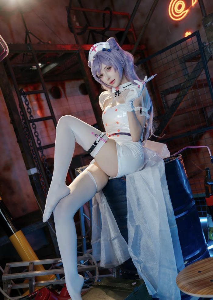 ảnh cosplay y tá cosplay nghệ thuật