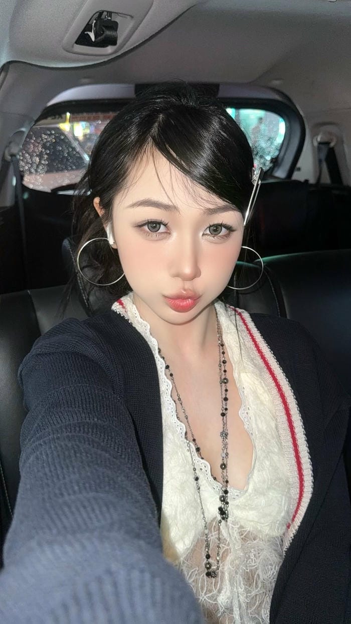 ảnh học sinh Trần Hà Linh