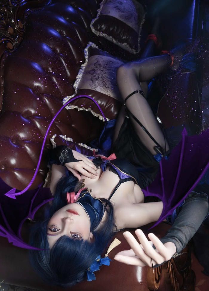 cosplay anime girl đầy cuốn hút