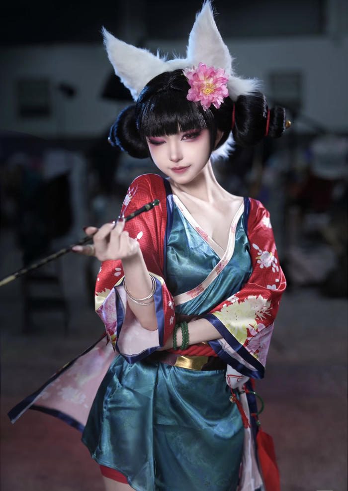 cosplay anime gợi cảm