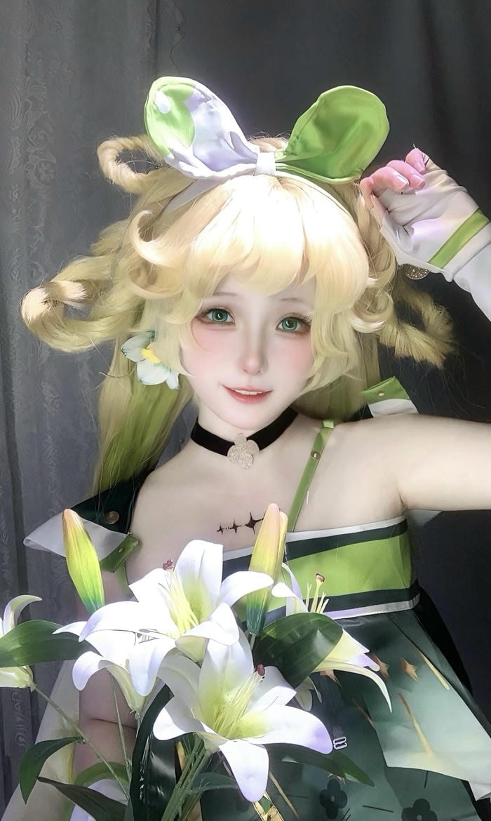 cosplay anime nữ đẹp tựa nhân vật