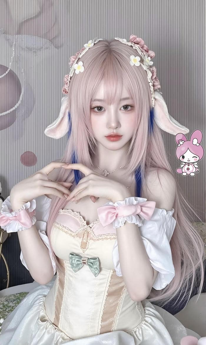 cosplay gái xinh biểu cảm dễ thương