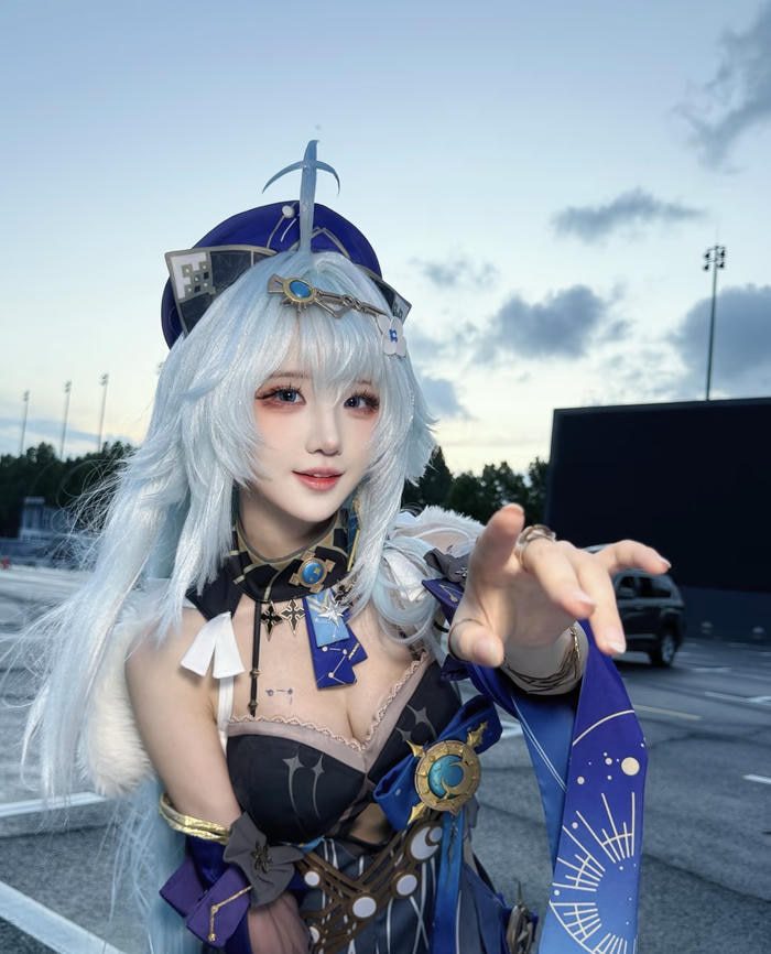 cosplay gái xinh ngầu