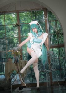 cosplay maid anime nhân vật nữ