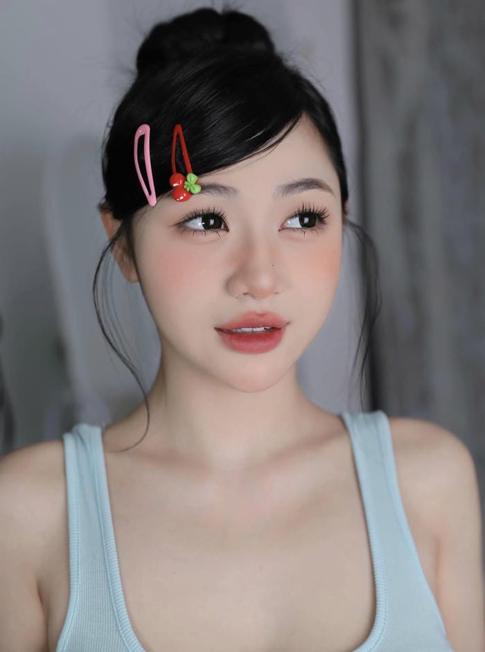 hình Trần Hà Linh