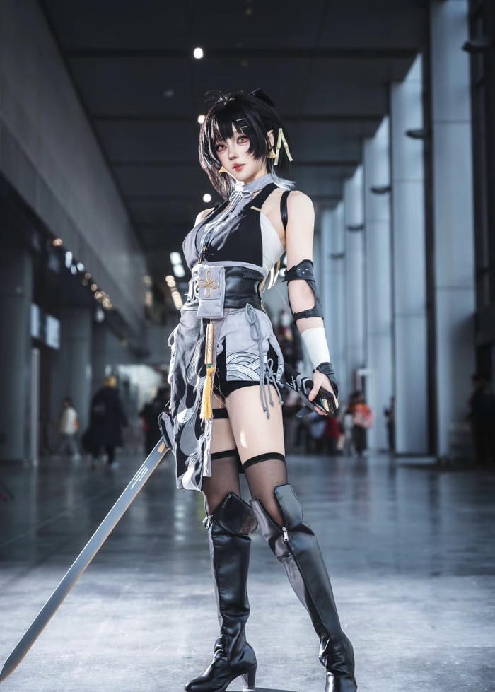 hình ảnh cosplay nữ anime ngầu