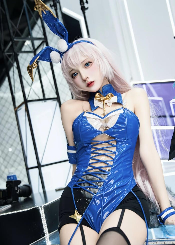 hình cosplay anime nữ sexy