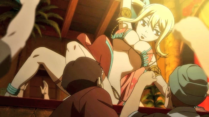 Lucy Heartfilia anime hentai khoe hàng nóng bỏng