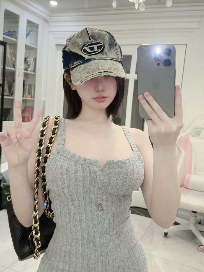 ảnh Trần Huyền Châu đẹp nhất