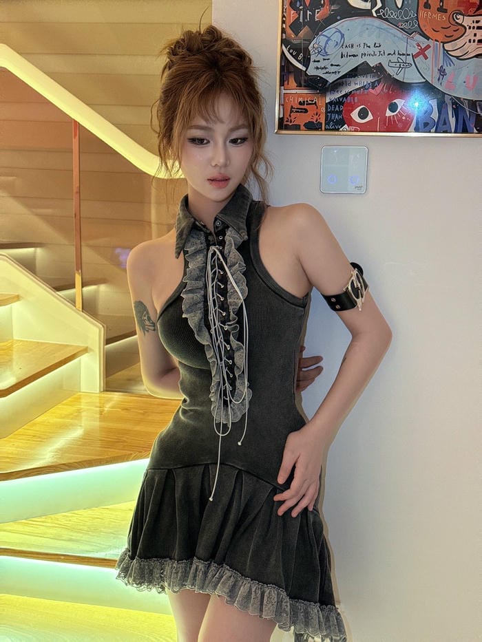 hình MisThy tạo dáng