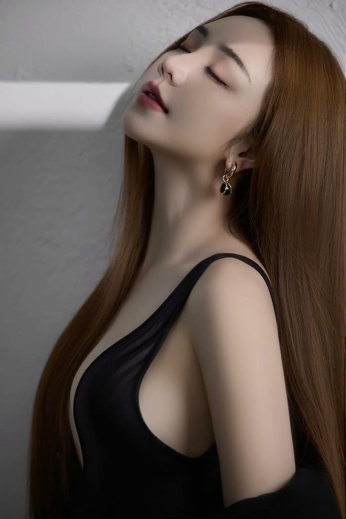 hình Quỳnh Kool xinh xắn