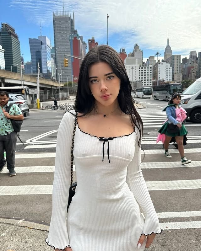Gái Tây nude sexy thân hình gợi cảm Châu Âu