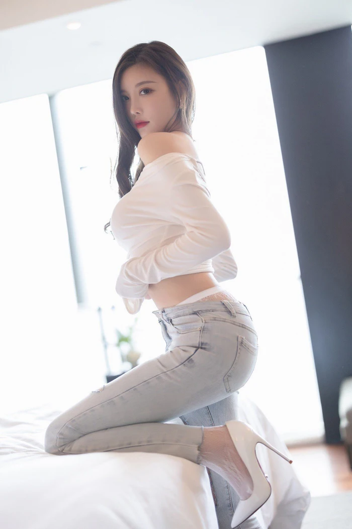 Hình sex gái xinh trắng trẻo mê hoặc