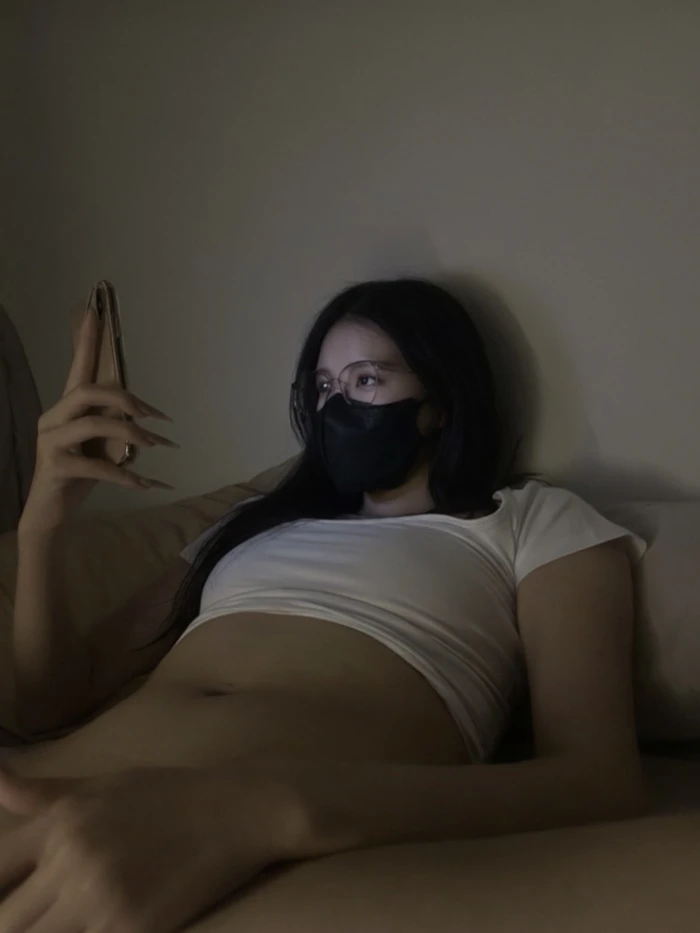Hot girl gợi tình bím hồng rạng ngời