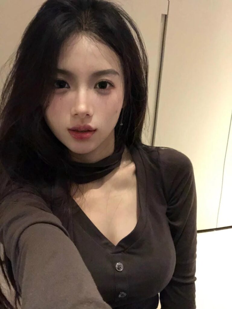 ảnh gái xinh douyin tone màu sáng