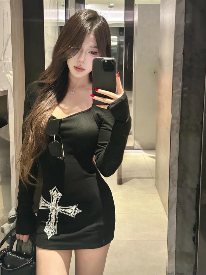 ảnh gái xinh tóc dài đời thường