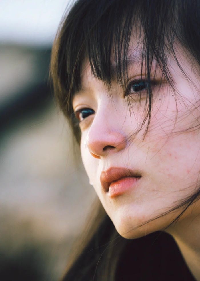 không gian yên tĩnh ảnh buồn tâm trạng con gái