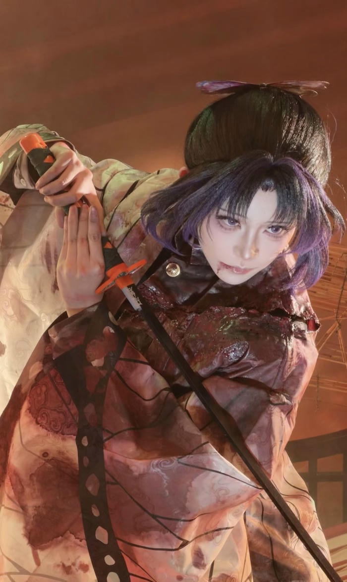 Ảnh cosplay shinobu thể hiện vẻ đẹp thanh thoát rất dễ gây chú ý