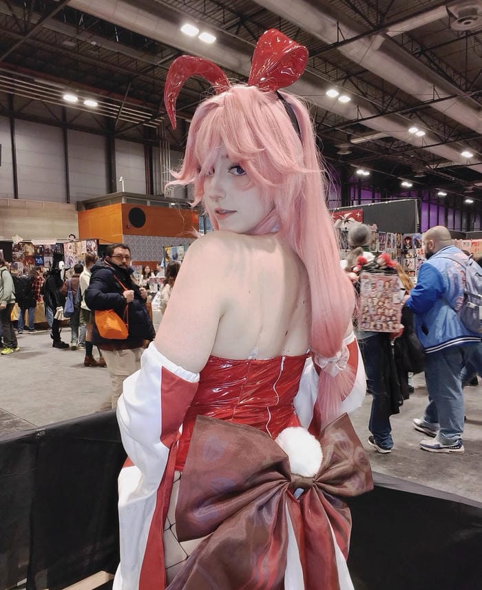 Ảnh cosplay yae miko mang đến cảm nhận về sự trường tồn