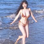 Ảnh khe vú căng mọng kích thích