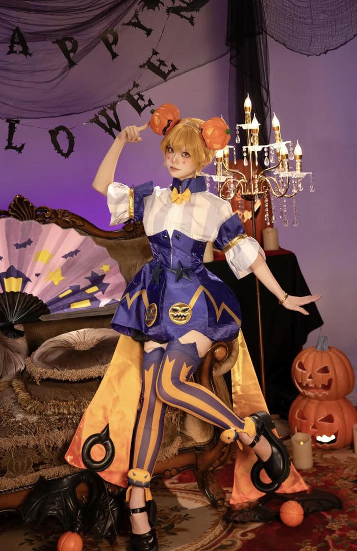 Bức hình cosplay halloween thể hiện phong cách riêng