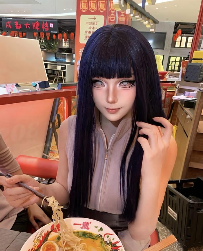 Bức hình cosplay hinata cho cảm nhận về vẻ ngoài trong sáng