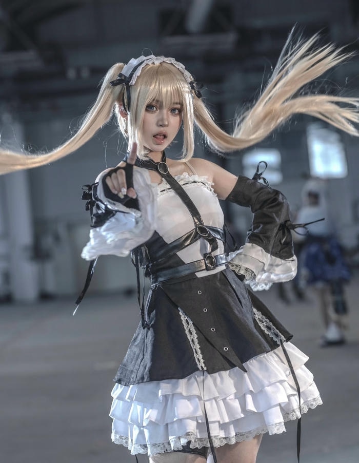 Bức hình cosplay maid mang đến cảm nhận thú vị