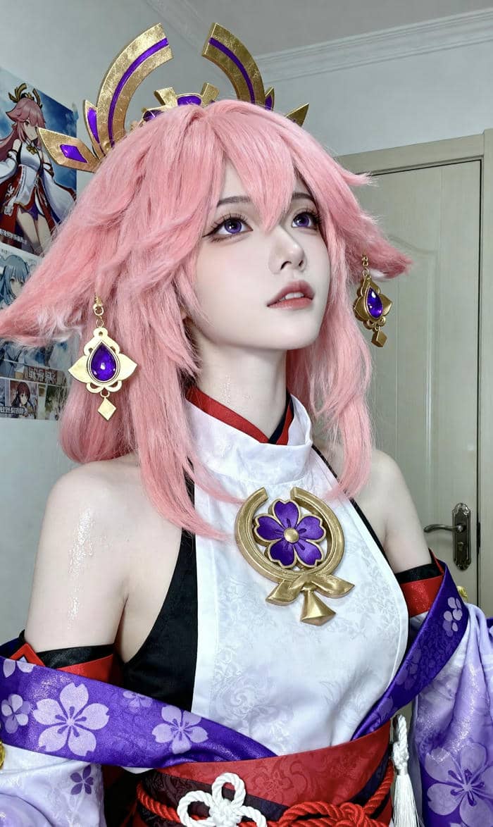 Bức hình cosplay yae miko cho thấy bản chất linh giới