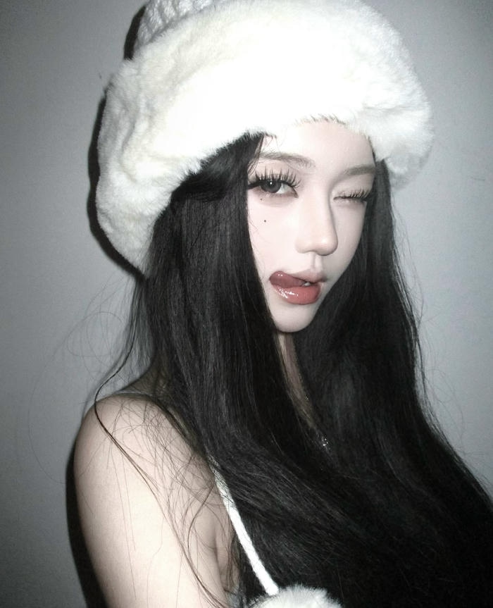 Bức hình gái xinh trung quốc mang nét đẹp hiện đại hài hòa