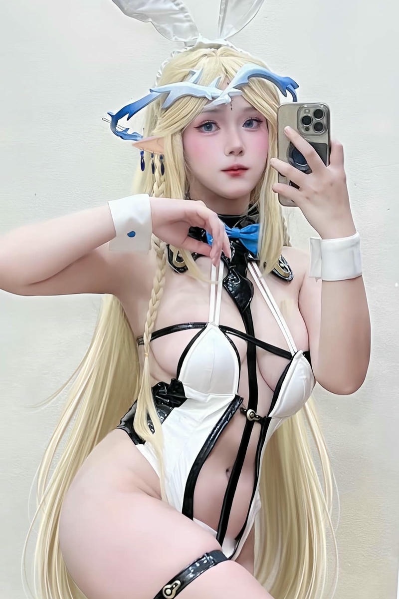 Cigw Pols bikini ánh nhìn thân thiện đầy gần gũi