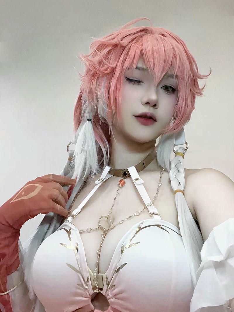 Cigw Pols bikini biểu cảm rạng rỡ rất thu hút