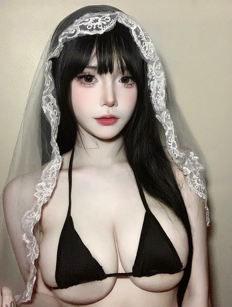 Cigw Pols bikini bố cục tinh tế rất rõ ràng