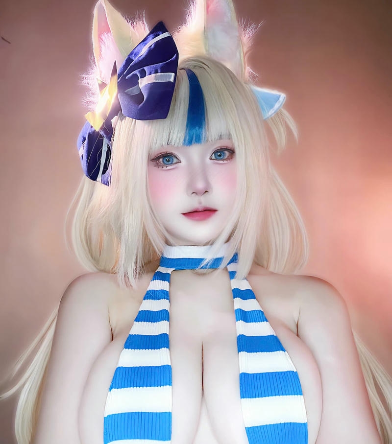 Cigw Pols bikini phong cách hiện đại trẻ trung nổi