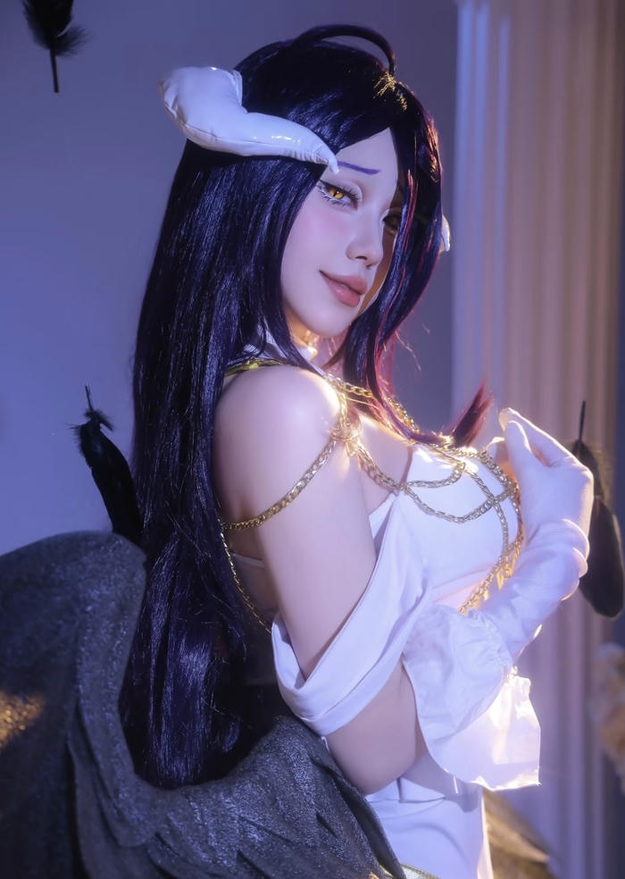 Hình albedo cosplay mang lại cảm nhận nhân vật có chiều sâu