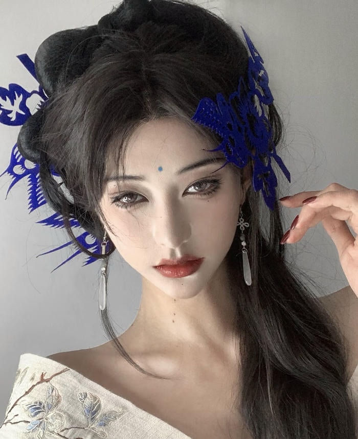 Hình ảnh gái xinh trung quốc có thần thái tự nhiên nổi bật