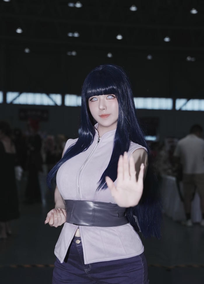 Hình cosplay hinata thể hiện nét xinh nhẹ nhàng dễ tạo thiện cảm