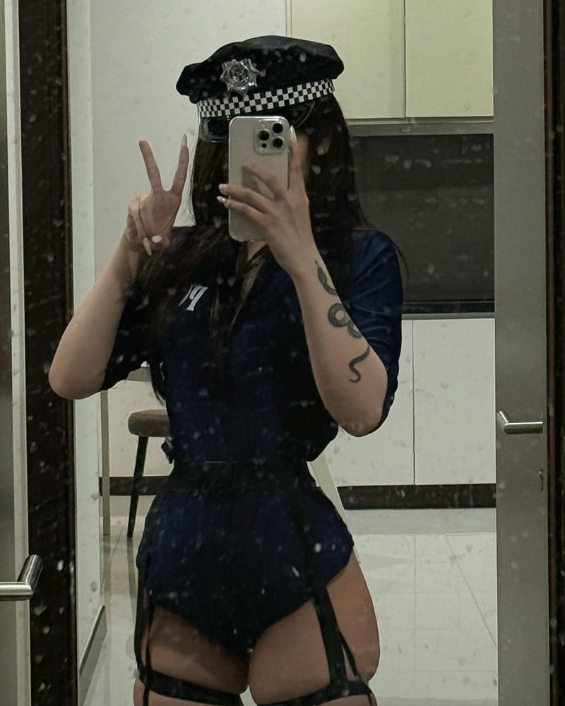 Hương Tịt bikini vẻ đẹp hiện đại hài hòa