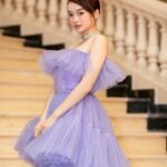 Kaity Nguyễn chọn bikini phong cách cá tính