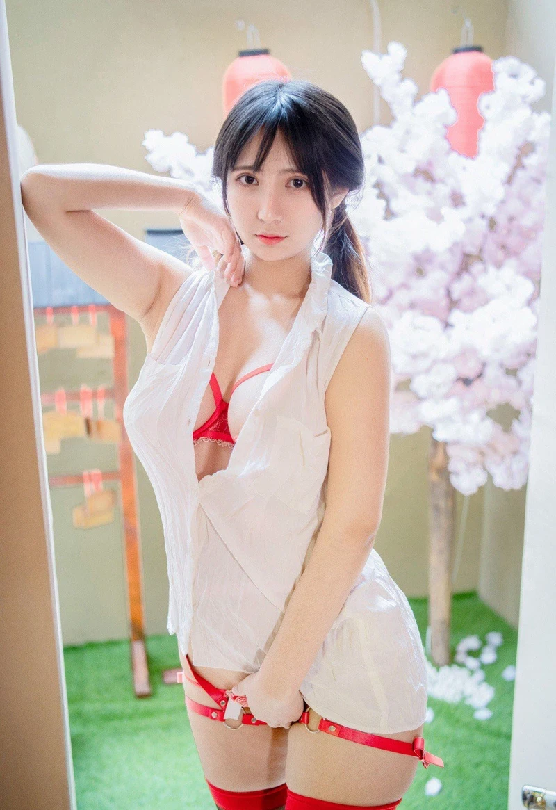 Thiên Địa ảnh nóng khiêu gợi nóng bỏng