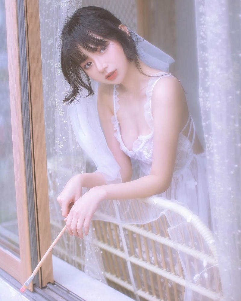 Vũ Ngọc Kim Chi bikini hình ảnh tươi mới đẹp