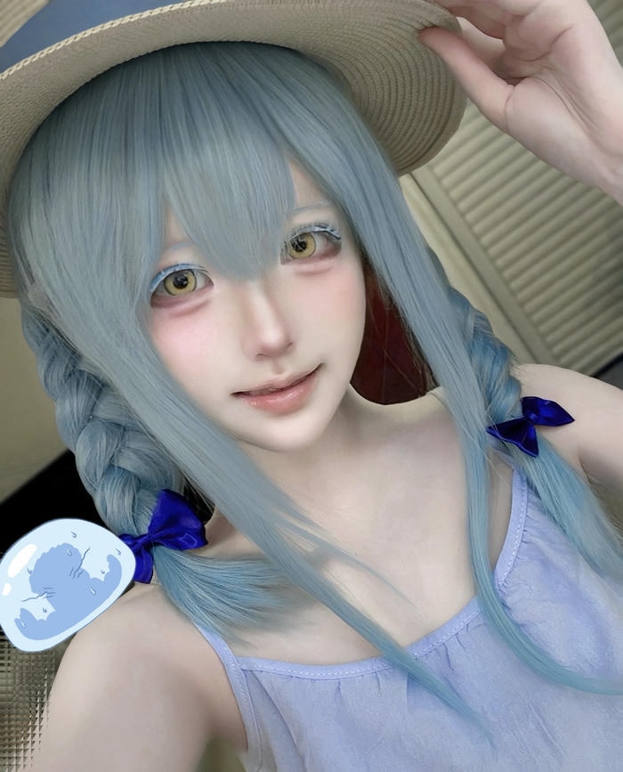 ảnh cosplay Rimuru tóc xanh nổi bật